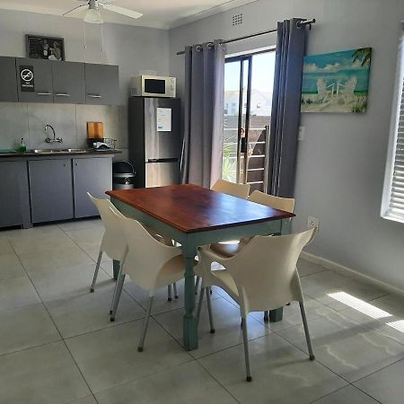 Croeso Guest House Langebaan Extérieur photo