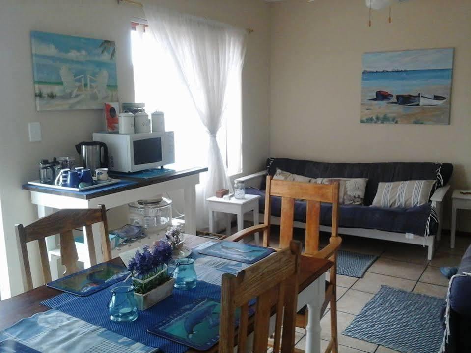 Croeso Guest House Langebaan Extérieur photo